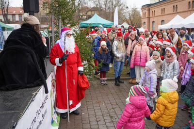 III Olsztyński Jarmark Świąteczny 16-17.12.23 Foto: Grzegorz Koronowski 
